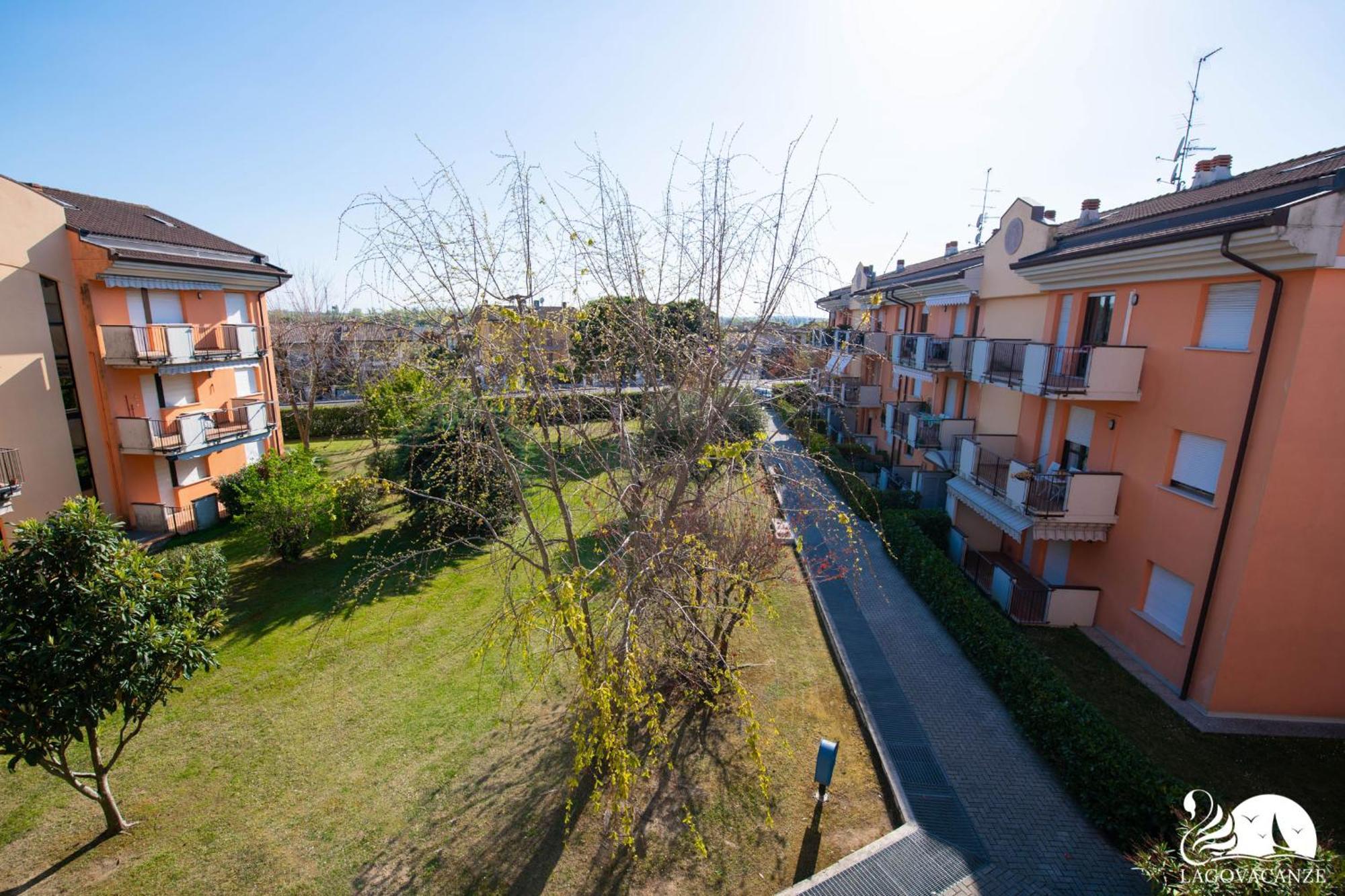 Appartamento Francesca Sirmione Bagian luar foto